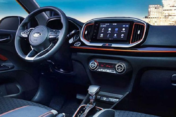 Giá xe Kia Stonic mới tại Philippines vô cùng hấp dẫn, một phần lý do là vì xe được nhập khẩu nguyên chiếc từ Trung Quốc thay vì Hàn Quốc. Vậy nên, Stonic chắc chắn là môt lựa chọn đáng cân nhắc đối với những người đang tìm kiếm một chiếc xe chạy trong thành phố và có gúa cả phải chăng.