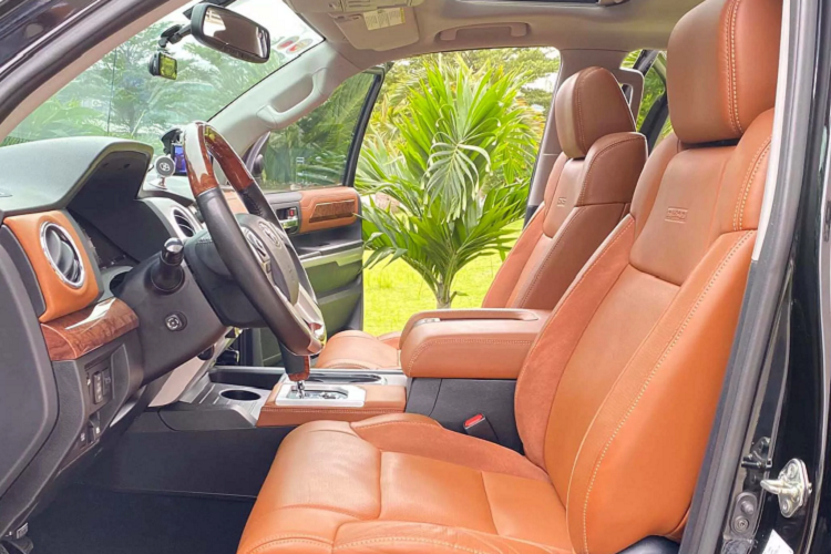 Được biết, hiện tại nếu lựa chọn “đập hộp” một chiếc Toyota Tundra mới (nhập Mỹ), thì người mua chắc chắn sẽ chi không dưới 4 tỷ đồng.
