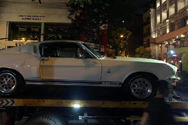 Ở thời điểm này, chiếc xe hiện có giá bán tại thị trường Mỹ khoảng trên dưới 150.000 USD, tức cao hơn đến ba lần so với một chiếc Ford Mustang GT 5.0 mới và gấp đôi giá bán của Ford Shelby GT500 2020.