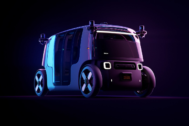 Về thiết kế, xe có kiểu dáng hình hộp kết hợp cùng 4 bánh xe ở các góc đặc trưng của các dòng robotaxi. Chiều dài tổng thể đạt 3.630 mm và chiều cao ở mức 1.936 mm. Nhìn chung, chiếc taxi tự hành này có kích thước tương đương những mẫu xe đô thị cỡ nhỏ.