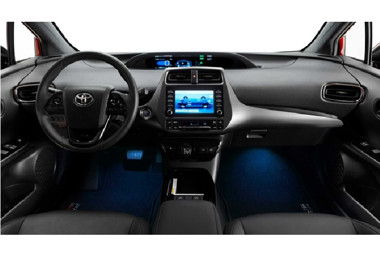 Toyota mang tới phiên bản này 2 màu sơn đặc biệt gồm đỏ Supersonic Red và trắng ngọc trai Wind Chill Pearl, bên cạnh đó là các chi tiết sơn đen tạo điểm nhấn. Được biết, Toyota Prius đặc biệt 2020 Edition 2021 được xây dựng dựa trên phiên bản Prius XLE FWD.