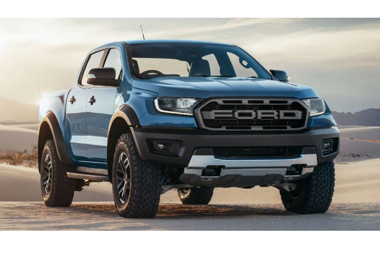 Ở phiên bản nâng cấp này, Ford Ranger Raptor 2020 mới nhận được một số bổ sung đáng chú ý như hệ thống Phanh tự động khẩn cấp tích hợp tính năng phát hiện người đi bộ và Hỗ trợ giữ làn. Tuy nhiên, Ranger Raptor tại Malaysia vẫn thiếu đi tính năng Adaptive Cruise Control cũng như Cảnh báo điểm mù.
