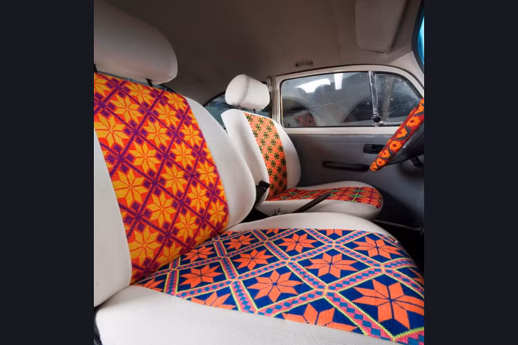 Sau đó, chiếc xe này từng được đưa đến nhiều bảo tàng ở Nam Mỹ, Mỹ, châu Âu, châu Á và khu vực Trung Đông.