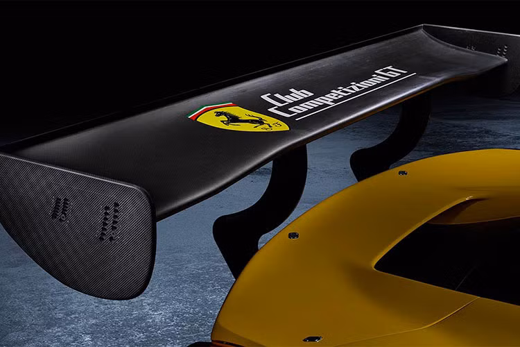 Tổng lực nén không khí được tạo ra là hơn 1.000 kg khi Ferrari 488 GT Modificata 2021 mới chạy ở tốc độ 230 km/h.