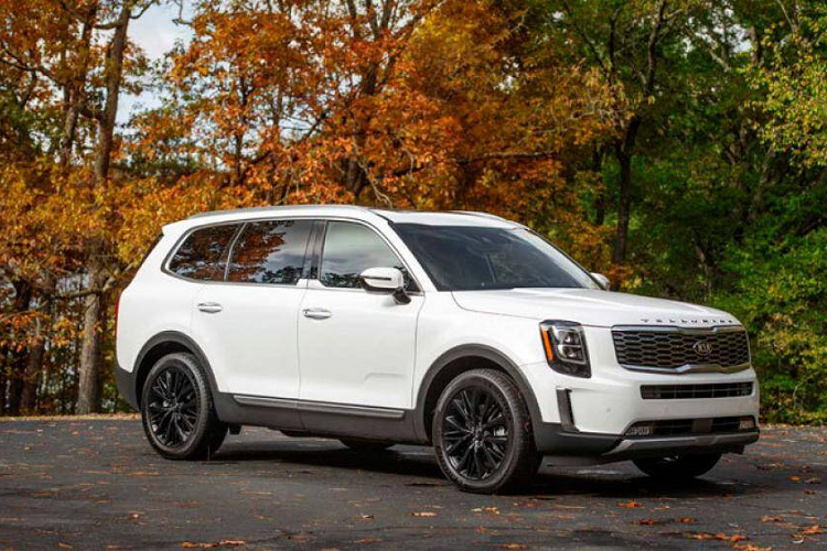 Trong số những mẫu xe SUV tốt nhất năm 2020, dẫn đầu là những thương hiệu Hàn Quốc của tập đoàn Kia và Hyundai. Đầu tiên là Kia Telluride 2020 mới (giá khởi điểm: 31.690 USD)