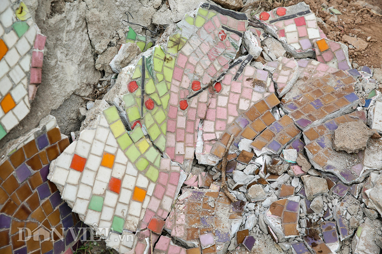 Những đoạn tranh mang ý nghĩa lớn bị phá bỏ khiến không ít người tỏ ra tiếc nuối. 