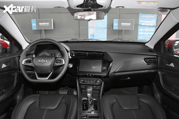 Khối động cơ nằm dưới nắp capô vẫn là mẫu dung tích 1.5 lít với 116 mã lực và 146 Nm mô-men xoắn cực đại, phối hợp một hộp số CVT.