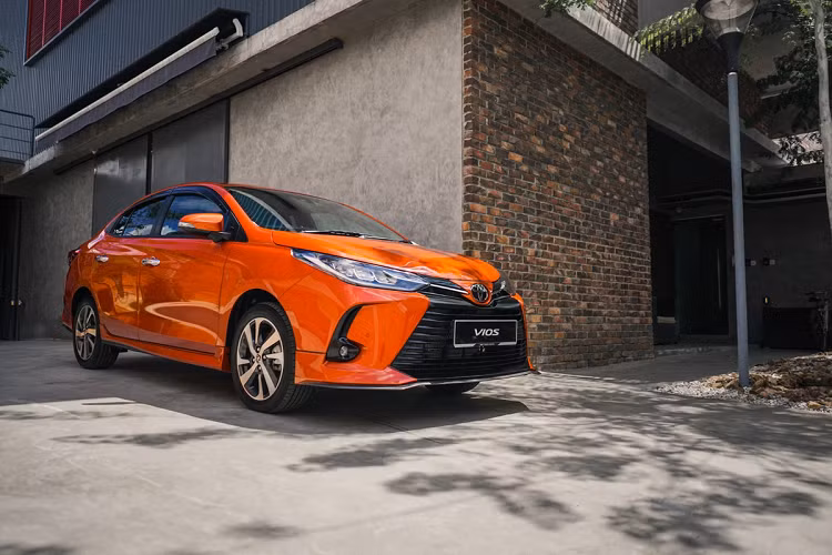 Toyota Vios 2021 moi tu 428 trieu dong tai Malaysia