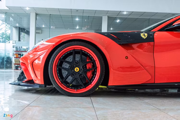 Sieu xe Ferrari F12 Berlinetta do 1 ty dong doc nhat Viet Nam-Hinh-5