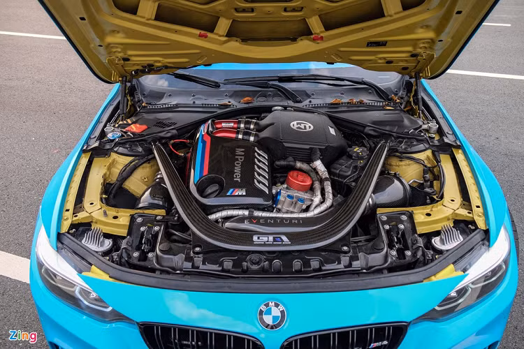 Không chỉ thay đổi ngoại hình và nội thất, mẫu xe này còn được tinh chỉnh động cơ. Những chi tiết mới được nâng cấp bao gồm bộ làm mát khí nạp bằng không khí của Wagner, két nước làm mát, bộ làm mát dầu động cơ và ống nạp dẫn khí của CSF.