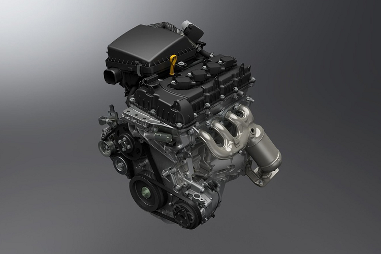 Cung cấp sức mạnh cho xe vẫn là động cơ xăng 1.5L, sản sinh công suất 101 mã lực tại 6.000 vòng/phút và mô-men xoắn 130 Nm tại 4.000 vòng/phút. Đi kèm với động cơ là hộp số sàn 5 cấp và hệ dẫn động 4 bánh bán thời gian.