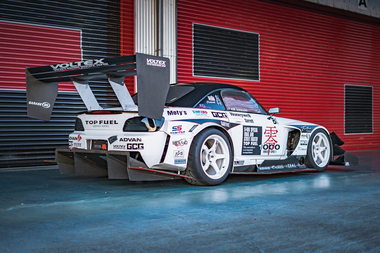 Chiếc Honda S2000 đua này được thực hiện bởi xưởng độ xe Top Fuel tại Nhật Bản với tên gọi Type-RR. Trong suốt sự nghiệp kéo dài hơn một thập kỷ của mình, chiếc xe đã tham gia nhiều giải đua trên khắp thế giới.