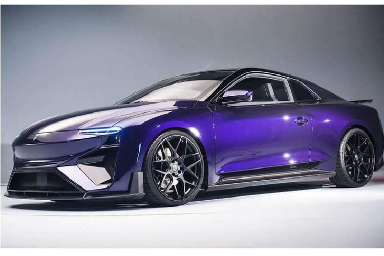 RG Nathalie chạy điện sử dụng kết hợp năng lượng sạch của xe điện và pin nhiên liệu, giúp siêu xe vận hành tiện lợi mà không tốn thời gian sạc điện.