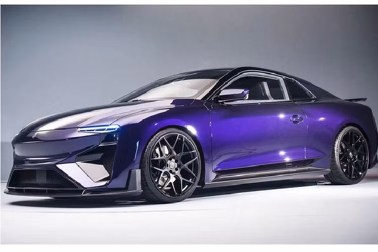 RG Nathalie chạy điện sử dụng kết hợp năng lượng sạch của xe điện và pin nhiên liệu, giúp siêu xe vận hành tiện lợi mà không tốn thời gian sạc điện.