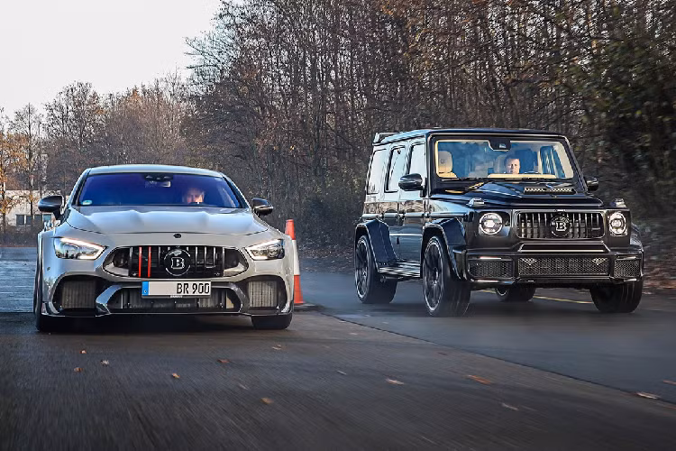 Giá xe Brabus G V12 900 chưa được tiết lộ, nhưng chắc chắn nó không hề rẻ. Ngoài mẫu xe này, Brabus cũng vừa trình làng "siêu phẩm" khác là Brabus Rocket 900, phát triển dựa trên chiếc Mercedes-AMG GT 63 S.