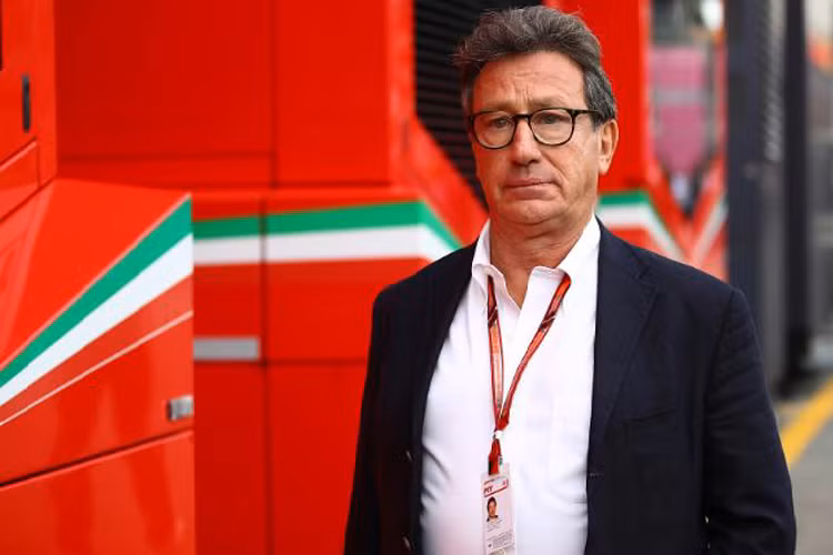 CEO cua hang sieu xe Ferrari tu chuc sau khi nhiem Covid-19-Hinh-2