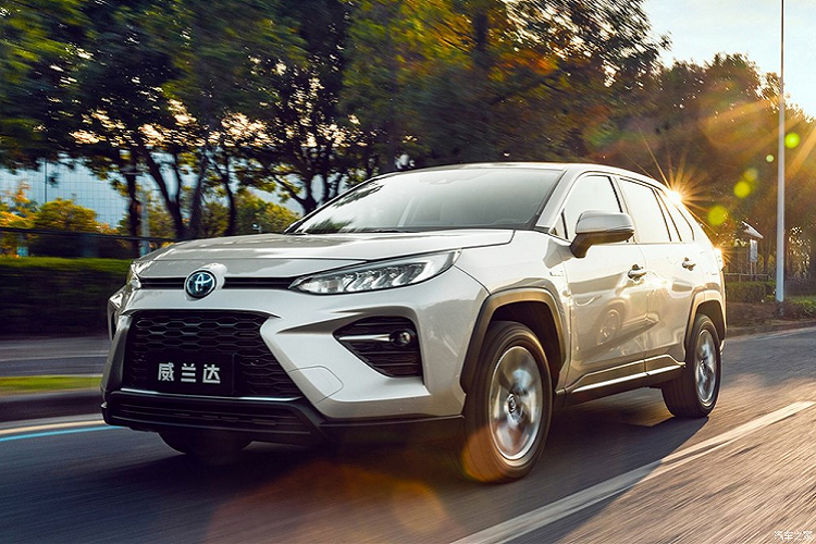 Vào hồi tháng 10 năm ngoái, liên doanh GAC-Toyota tại Trung Quốc đã lần đầu tiên vén màn mẫu SUV cỡ C mới mang tên Wildlander. Đến nay, giá xe Toyota Wildlander 2020 tại thị trường Trung Quốc mới chính thức được công bố.