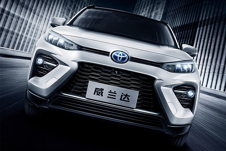 Trên thực tế, Wildlander 2020 chính là phiên bản đổi tên và chỉnh sửa thiết kế của mẫu SUV cỡ C Toyota RAV4. Điều này không có gì lạ vì Wildlander 2020 là sản phẩm của liên doanh GAC-Toyota trong khi RAV4 do liên doanh FAW-Toyota phân phối.