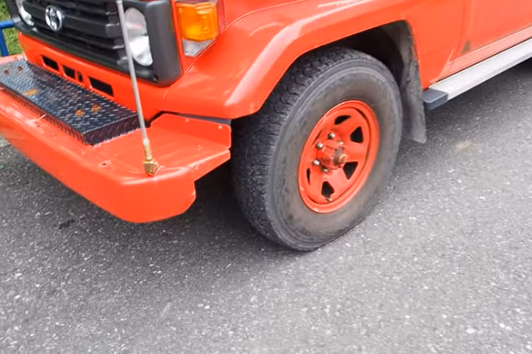 Chiếc Toyota Land Cruiser 1996 này đã được bán và sẽ sớm được gửi tới một người mua ở Texas, Mỹ.