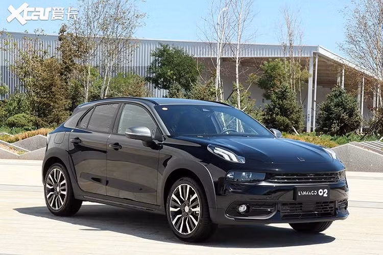 Lynk &amp; Co là một nhà sản xuất xe điện Trung Quốc có hoạt động tích cực trong những năm gần đây, và đều đặn tung ra thị trường các sản phẩm mới. Trong tuần này, Lynk &amp; Co đã cho ra đời một biến bản mới của mẫu crossover 02 vốn được giới thiệu lần đầu trong năm 2018. Cụ thể, phiên bản xe mới có mang một cái tên rất kêu đó là Lynk &amp; Co 02 Champion Edition mới và chủ đích nhắm tới những người tiêu dùng trẻ tuổi.