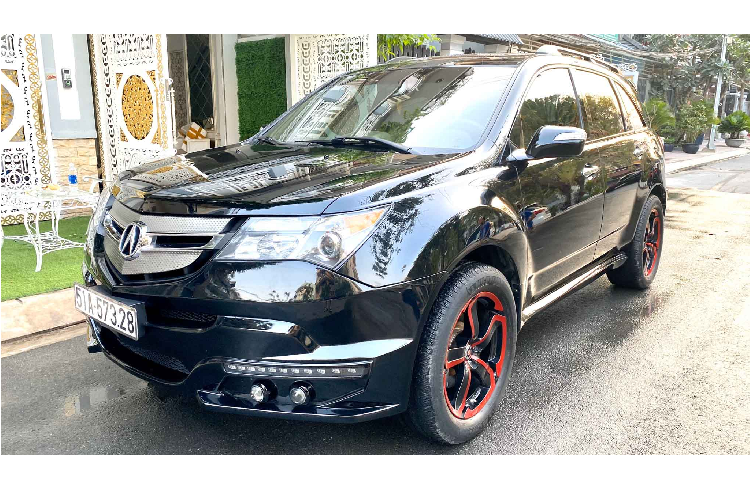 Với những lý do trên, Acura MDX thế hệ thứ 2 đã thuyết phục người mua “xuống tiền” với giá từ 2 tỷ đồng tại thời điểm cách đây 10 năm. Nhìn chung, đây là dòng xe sang khá lành với chi phí bảo dưỡng vừa phải dễ dàng chấp nhận.