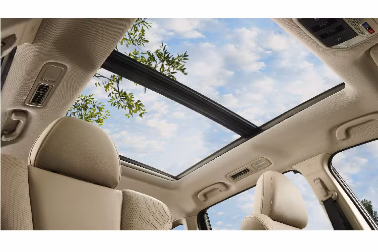 Khi được hỏi về doanh số của dòng xe SUV Forester thế hệ mới tại thị trường Việt Nam trong năm 2019 vừa qua, Ông Glenn Tan cho biết Forester đã đạt doanh số bán ra hơn 1.000 chiếc tại thị trường Việt trong năm qua, dòng xe CUV này đã đạt thành công ngoài mong đợi của Subaru Việt Nam.