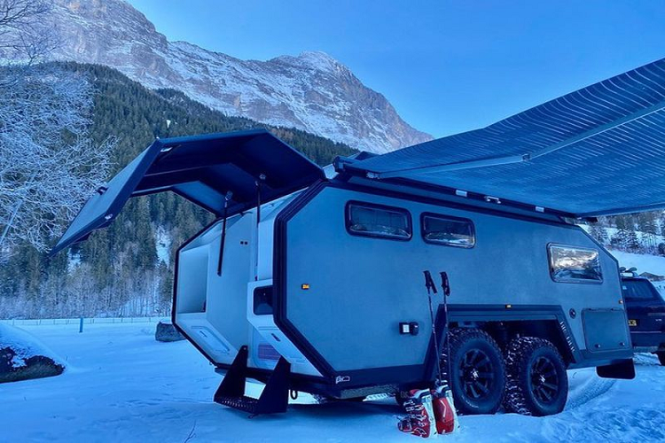 Bruder là hãng sản xuất nhà di động chuyên về địa hình đến từ Australia. EXP-6 GT là sản phẩm mới nhất của Bruder.