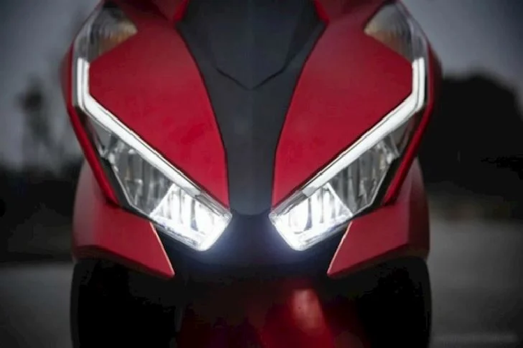 Trái tim của xe là khối động cơ xylanh đơn, dung tích 125 cc, làm mát bằng không khí, có công suất tối đa 8,9 mã lực ở tua máy 7.500 vòng/phút và mômen xoắn cực đại 9,9 Nm tại tua máy 6.000 vòng/phút.