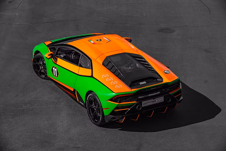 GRT Grasser Racing Team và Paul Miller Racing Team cùng những chiếc Lamborghini Huracán GT3 của họ là hai đội đua đã thống trị Daytona 24h và Sebring 12h trong hai năm liên tiếp (2018 và 2019), đem về bốn chiến thắng cho Lamborghini. Hiện tại, chiếc xe đua của GRT Grasser Racing số 11 đang được trưng bày tại bảo tàng Lamborghini.