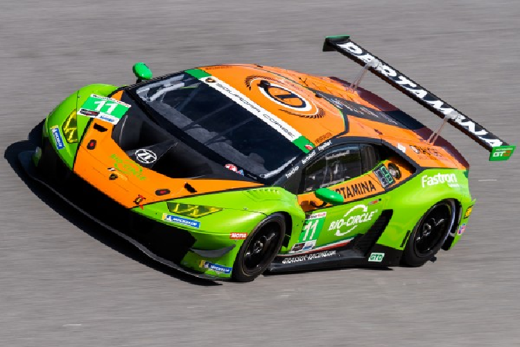 Phiên bản đặc biệt này, như đã nói ở trên, sẽ được sản xuất giới hạn chỉ 36 chiếc và tất cả đều sẽ được bán độc quyền tại thị trường Mỹ. Giá bán chi tiết của xe không được tiết lộ, tuy nhiên, giá xe Lamborghini Huracán EVO khởi điểm tại thị trường này khởi điểm từ 261.274 USD.