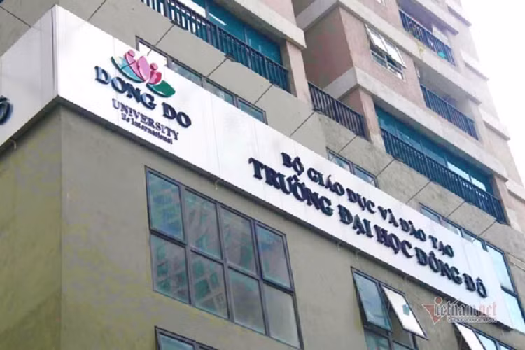 Dung bang gia truong Dai hoc Dong Do bao ve luan an tien sy