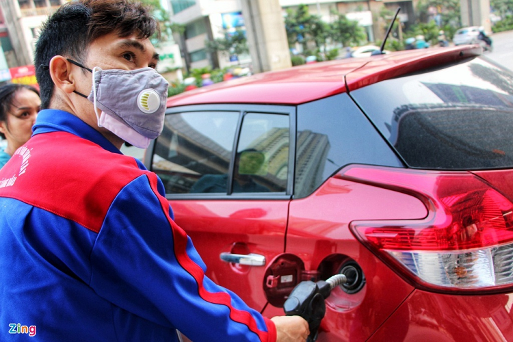 Gia xang tai Viet Nam dung o dau so voi the gioi?-Hinh-2