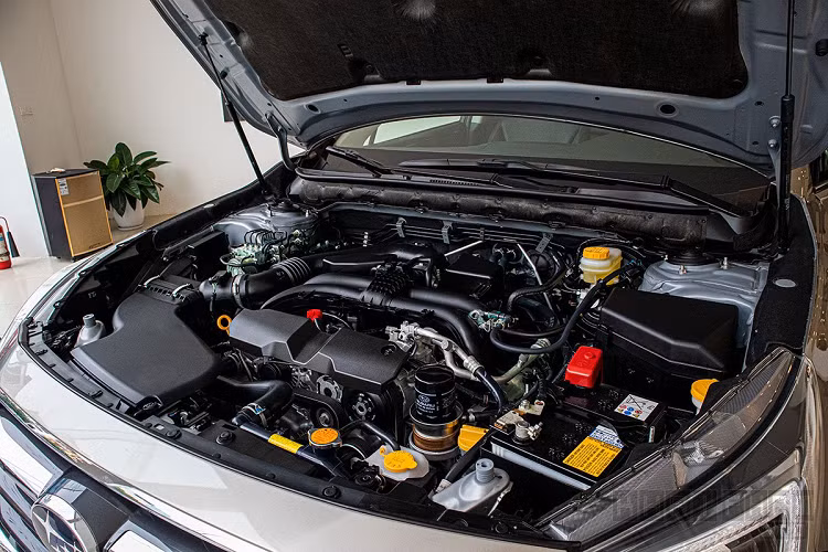 Hiện tại, giá xe Subaru Outback 2020 được niêm yết ở mức 1,868 tỷ đồng, thấp hơn khá nhiều Mercedes-Benz GLC300 2020 mới về Việt Nam.