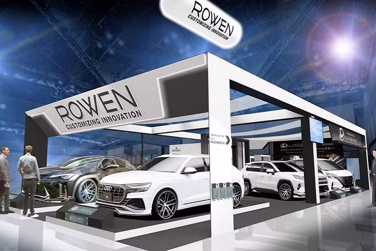 Ở phía trước, nhà độ Rowen International đã thiết kế một bộ chia bổ sung để tăng thêm sự hung hăng mà không hề chướng mắt cho SUV hạng sang Audi Q8 mới.