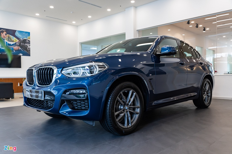 Trong số những dòng SUV hạng sang cỡ nhỏ đang có mặt tại Việt Nam, BMW X4 2020 mới là cái tên khác biệt nhờ kiểu dáng coupe gầm cao – đặc trưng của dòng xe Sports Activity Coupe (SAC) từ BMW. Phiên bản nâng cấp 2020 của X4 thế hệ thứ 2 (G02) nay đã được Thaco mang về với nhiều nâng cấp đáng giá.