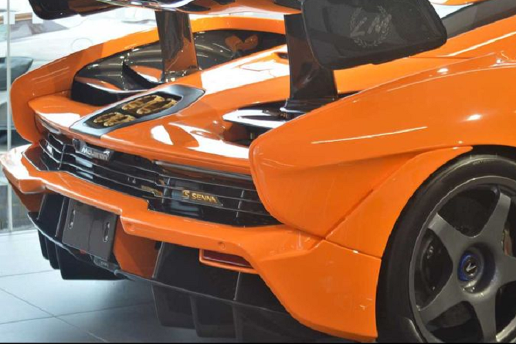 Trước mức độ đặc biệt kể trên, mọi nhất cử nhất động của McLaren Senna LM đều được chú ý. Mới đây, đã có một chiếc Senna LM màu cam Papaya Orange siêu nổi bật được giao tới New Zealand, đây chính là chiếc Senna LM duy nhất ở Úc. 