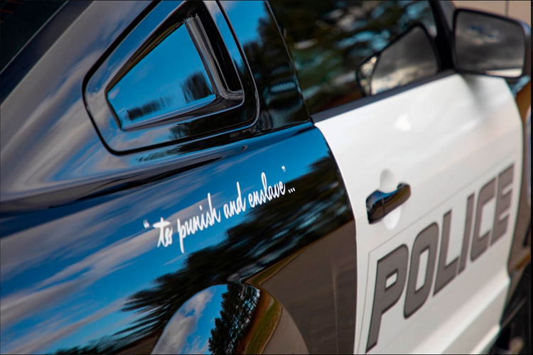 Ngoài việc được sử dụng trong bộ phim Transformers đầu tiên vào năm 2007, chiếc Saleen S281 Extreme này còn là một trong hai chiếc xe được sử dụng trong quá trình quảng bá bộ phim. Theo như đơn vị đăng tải đấu giá chiếc xe này – Mecum Auctions, cho biết chiếc xe được dùng tại các sự kiện quảng bá ở bờ Đông nước Mỹ.