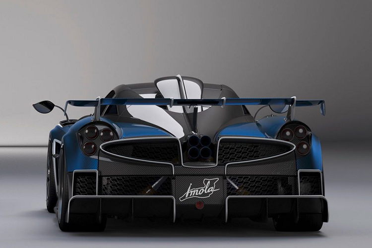 Chiếc xe vẫn được tiếp tục sử dụng hệ thống khí động học với bốn cánh tà chủ động từng được giới thiệu trên Huayra cách đây 10 năm, Imola được thêm vào nhiều chi tiết khí động học khác như cánh gió lớn cố định, vây cá, hốc gió, cản trước, khuếch tán sau,…