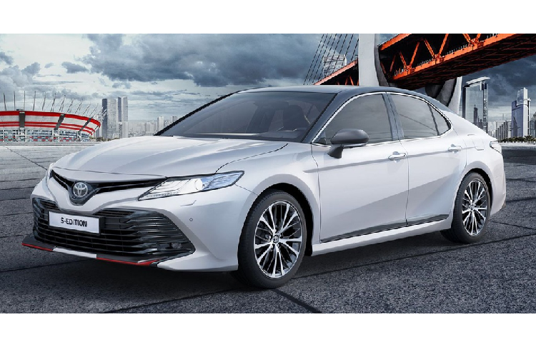 Mẫu sedan hạng D - Toyota Camry thế hệ mới vừa có thêm phiên bản đặc biệt dành riêng cho thị trường Nga. Xe có tên gọi S-Edition 2020, sở hữu những nâng cấp về kiểu dáng lẫn trang thiết bị.
