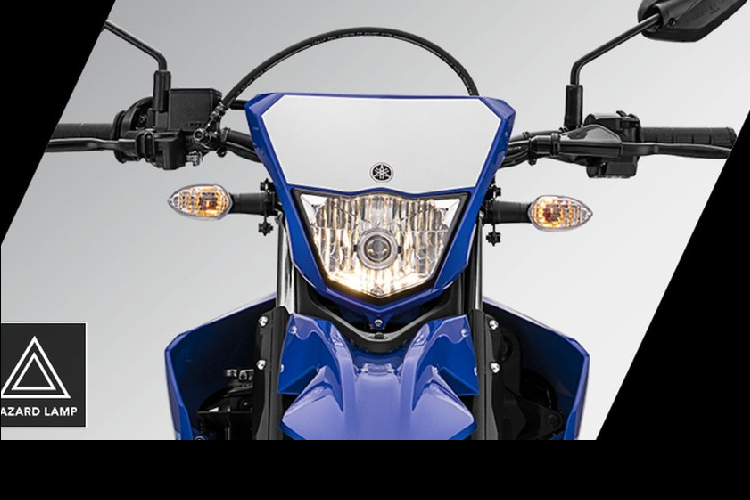 Cung cấp sức mạnh cho Yamaha WR155R là khối động cơ xylanh đơn tương tự như mẫu sport bike Yamaha R15 với dung tích 155 cc, làm mát bằng dung dịch.