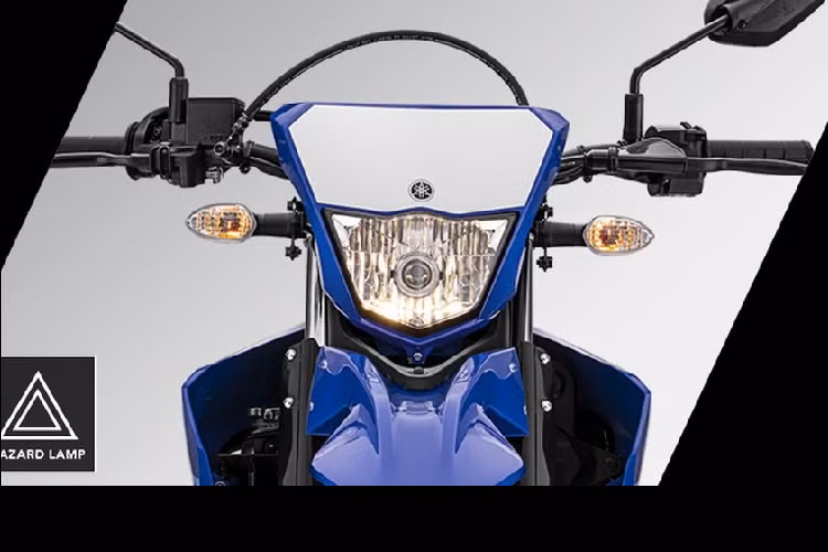 Cung cấp sức mạnh cho Yamaha WR155R là khối động cơ xylanh đơn tương tự như mẫu sport bike Yamaha R15 với dung tích 155 cc, làm mát bằng dung dịch.