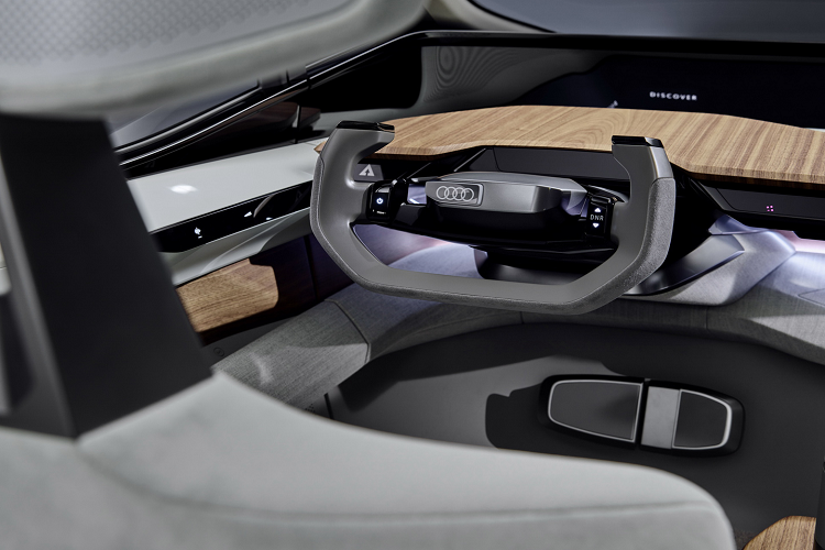 Hiện tại công nghệ này đã được trang bị trên những chiếc Audi sở hữu hệ thống thông tin giải trí MMI.