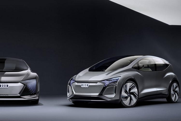 Chiếc xe điện Audi AI:ME mới này từng được hãng xe sang Đức cho ra mắt thế giới lần đầu tại Triển lãm ôtô Thượng Hải vào năm ngoái, tuy nhiên khi đó nó chỉ là một phiên bản mô hình.