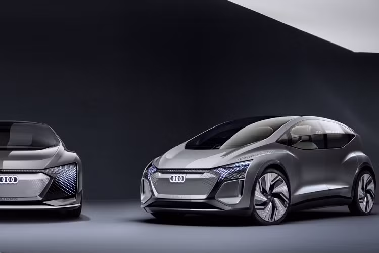 Chiếc xe điện Audi AI:ME mới này từng được hãng xe sang Đức cho ra mắt thế giới lần đầu tại Triển lãm ôtô Thượng Hải vào năm ngoái, tuy nhiên khi đó nó chỉ là một phiên bản mô hình.