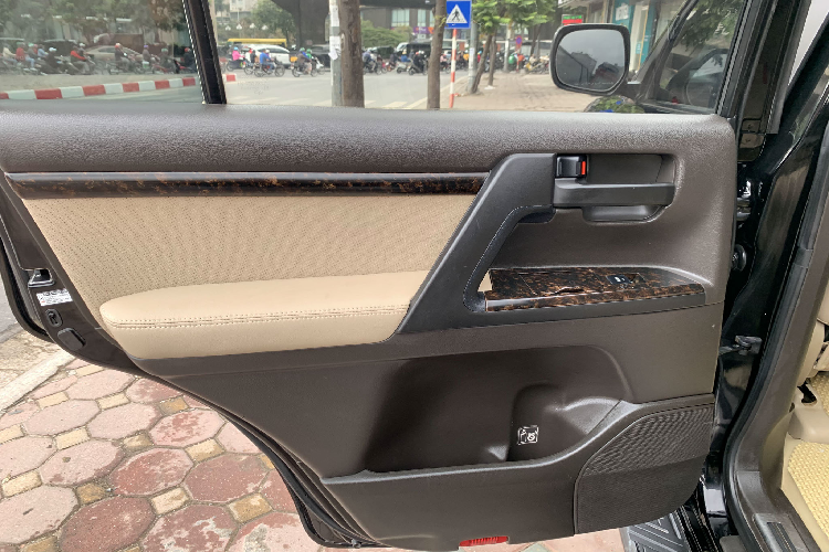 Hơn 60 năm kể từ khi được ra đời cho đến nay, dòng Land Cruiser đã mang lại nhiều danh tiếng cho thương hiệu xe Toyota. Lịch sử phát triển của Land Cruiser tượng trưng cho chất lượng, độ bền và độ tin cậy cho hãng xe Nhật Bản.