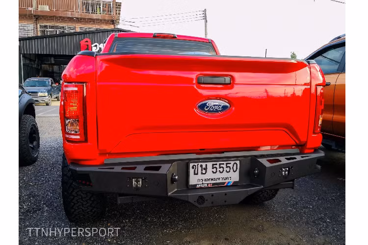 Dù sao đi nữa, chúng ta phải công nhận rằng ngành công nghiệp sản xuất hàng phụ trợ cho ô tô của Thái Lan đã đi trước chúng ta khá xa. Khi tại thời điểm này, họ đã có thể sản xuất các phụ kiện độ xe ngay trong nước!