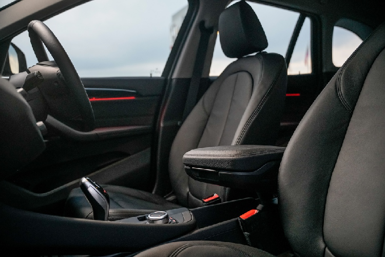 Ra mắt lần đầu tiên vào năm 2015, BMW X1 là mẫu xe hướng đến khách hàng trẻ tuổi, thể thao và năng động. BMW X1 2020 là phiên bản facelift, được giới thiệu trên thế giới hồi tháng 8/2019.