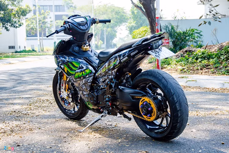 Theo chủ xe, bản độ Yamaha Exciter này được thực hiện trong 2 tháng với tổng chi phí lên đến hơn 200 triệu đồng - gấp nhiều lần giá trị xe nguyên bản.