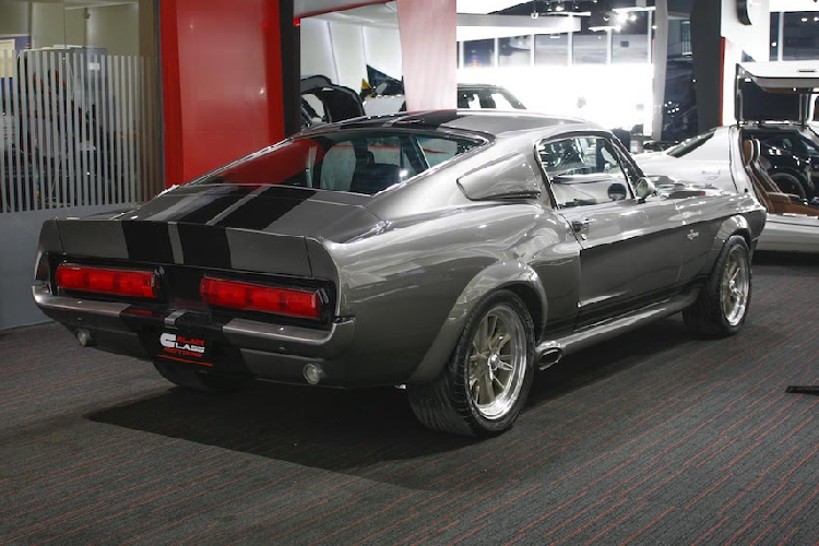 Chiếc xe Ford Mustang Shelby GT500 hàng hiếm này hiện trong trạng thái khá nguyên bản với đồng hồ odo vừa chạm mức 1.000 dặm, tức khoảng 1.600 km.