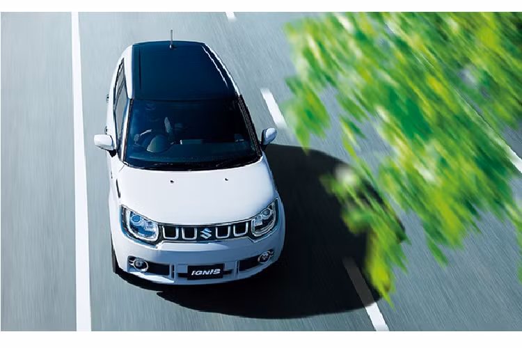 Nếu so với các mẫu xe đang bán ở Việt Nam, Suzuki Ignis thế hệ mới được xếp ngang hàng với Hyundai Grand i10, Kia Morning, Toyota Wigo, Honda Brio hay VinFast Fadil.